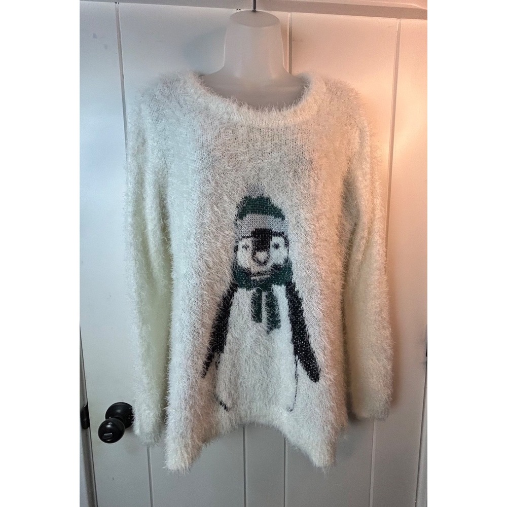 French Laundry White Penguin‎ Eyelash Comfy Cozy Sweater Large